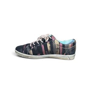 NWOB Cloud Leather Kicks sz 7.5